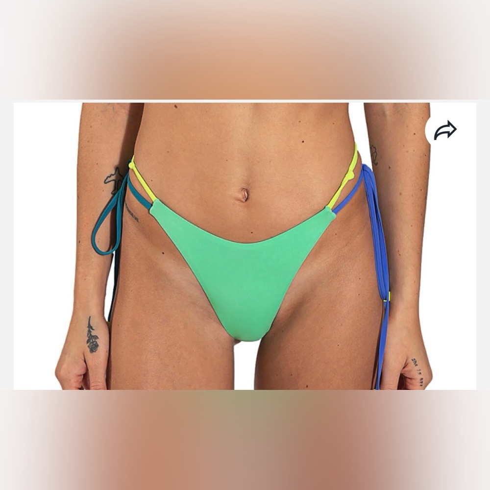 One One Samy Peyton Bikini Bottom